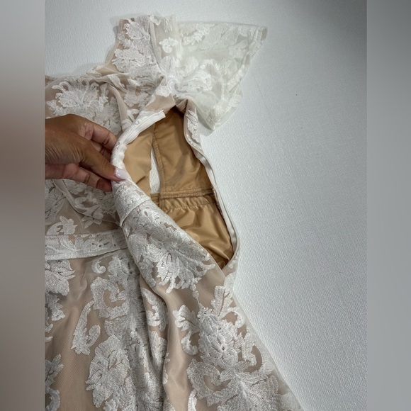 For love and lemons san Marcos backless ivory lace dress size XS - Picture 9 of 12
